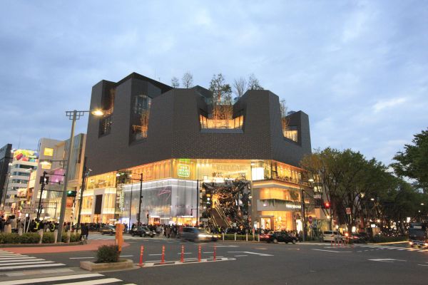 LOCUL東急プラザ表参道「オモカド」5F