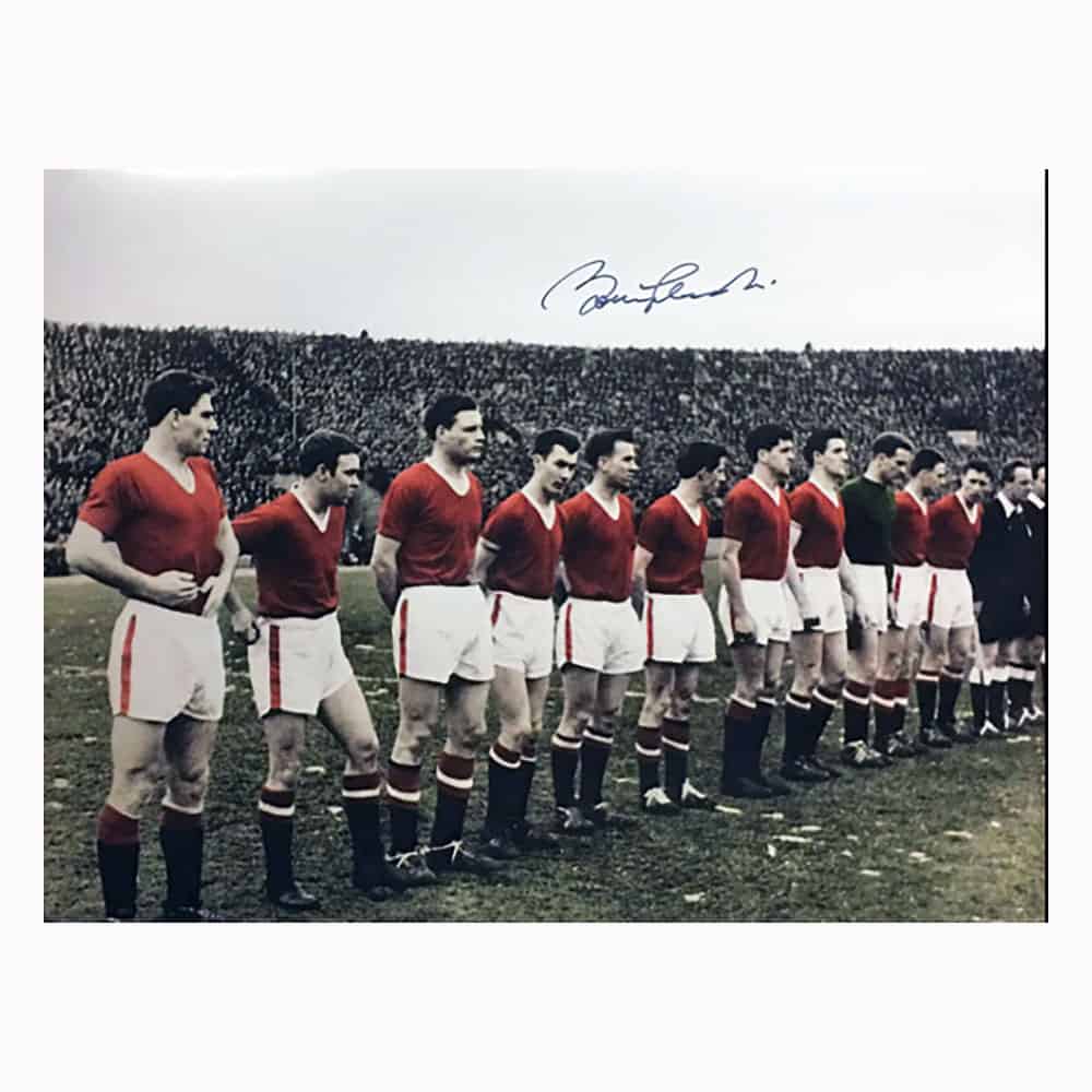 ボビー・チャールトン氏がファン・ハール監督支持を表明 「彼は私とファンの多くに朗報をもたらしてくれた」フットボールゾーン