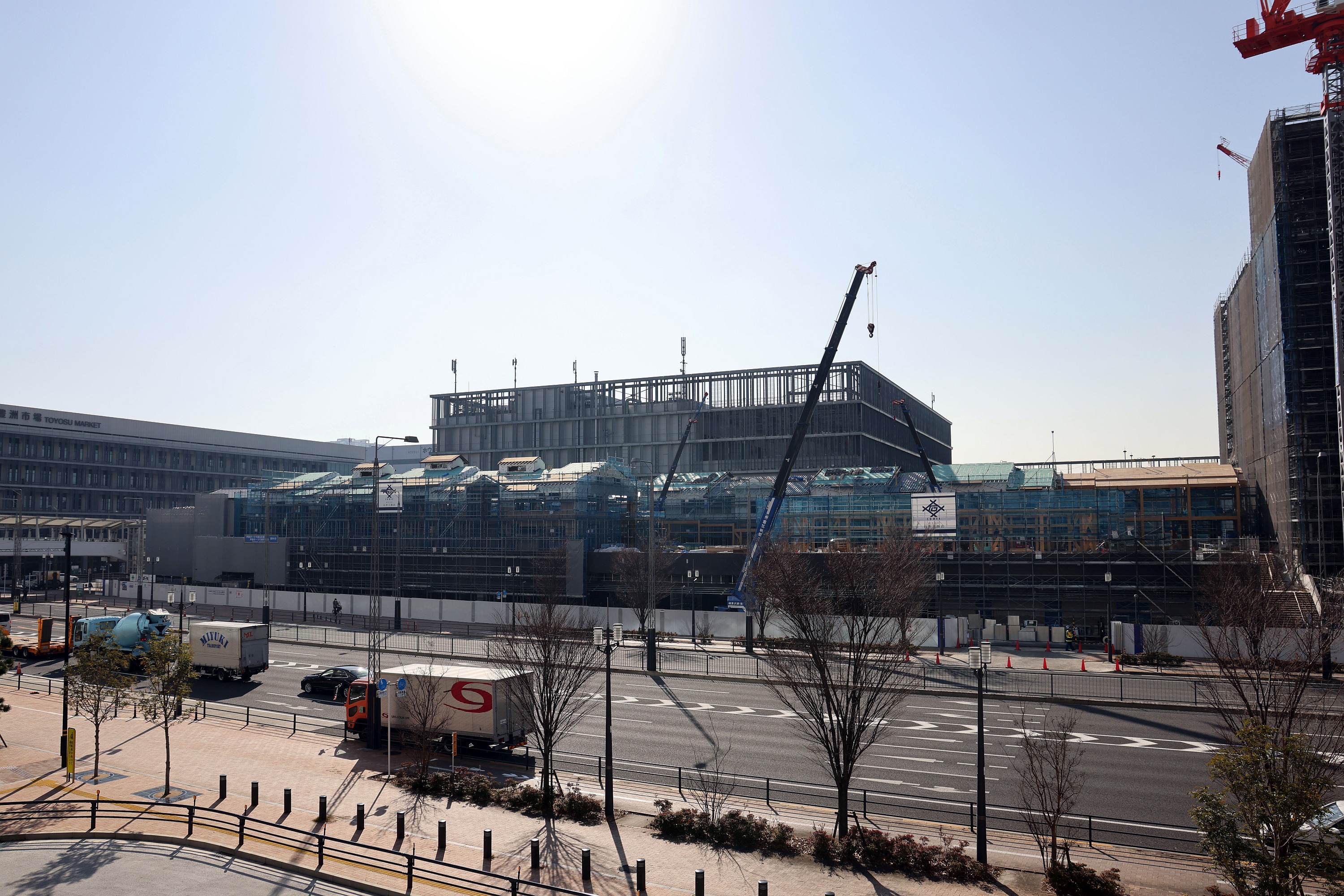 豊洲 千客万来」が24年2月1日開業、市場場外の飲食棟は日本最大級の木造耐火建築日経クロステック xTECH