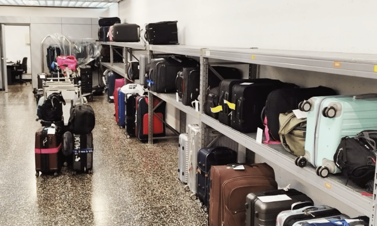 写真付き解説 ナポリ中央駅の荷物預り所の場所│世界旅行雑記帳