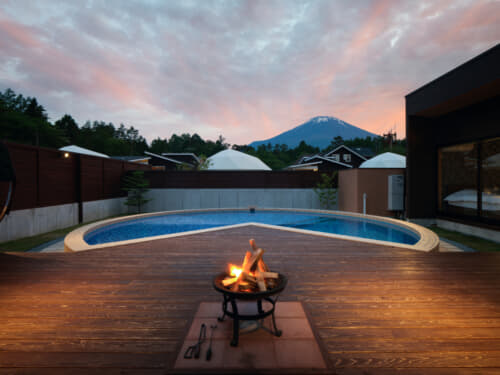 プライベートヴィラグランピング富士山中湖プランから選ぶ