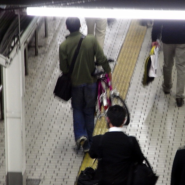 上野駅13番線トイレ 使ってみたTikTok