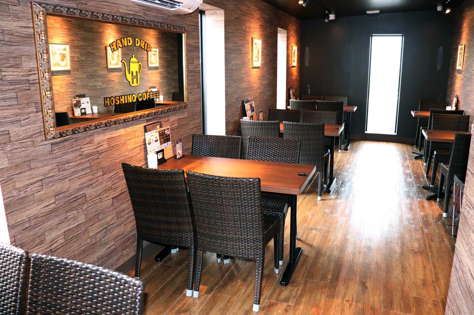 住建トレーディング - 星乃珈琲店秋田店新築工事