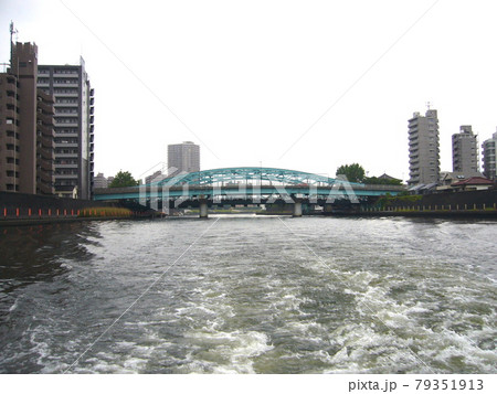 一級河川 「荒川」の水上バス - 楽しんでこそ人生！ー「たった一度の人生 ほんとうに生かさなかったら人間生まれてきた甲斐がないじゃないか」山本有三