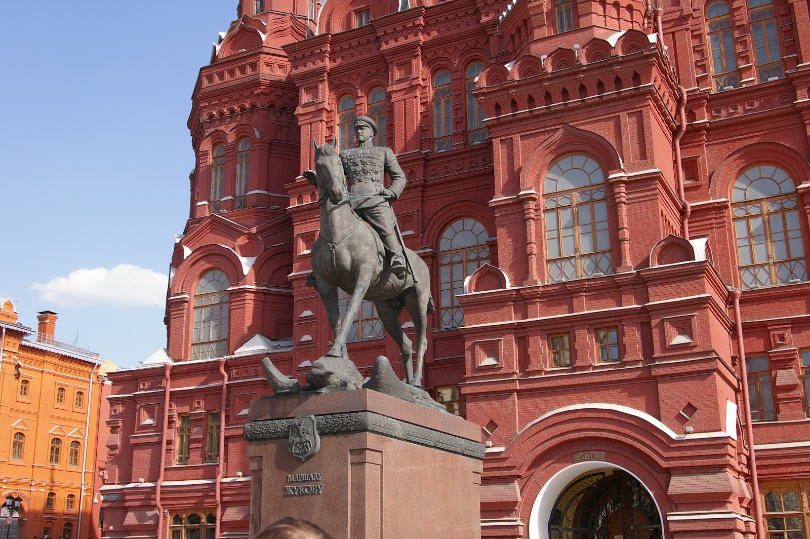 モスクワといえば！赤の広場とクレムリンWorld Travelog