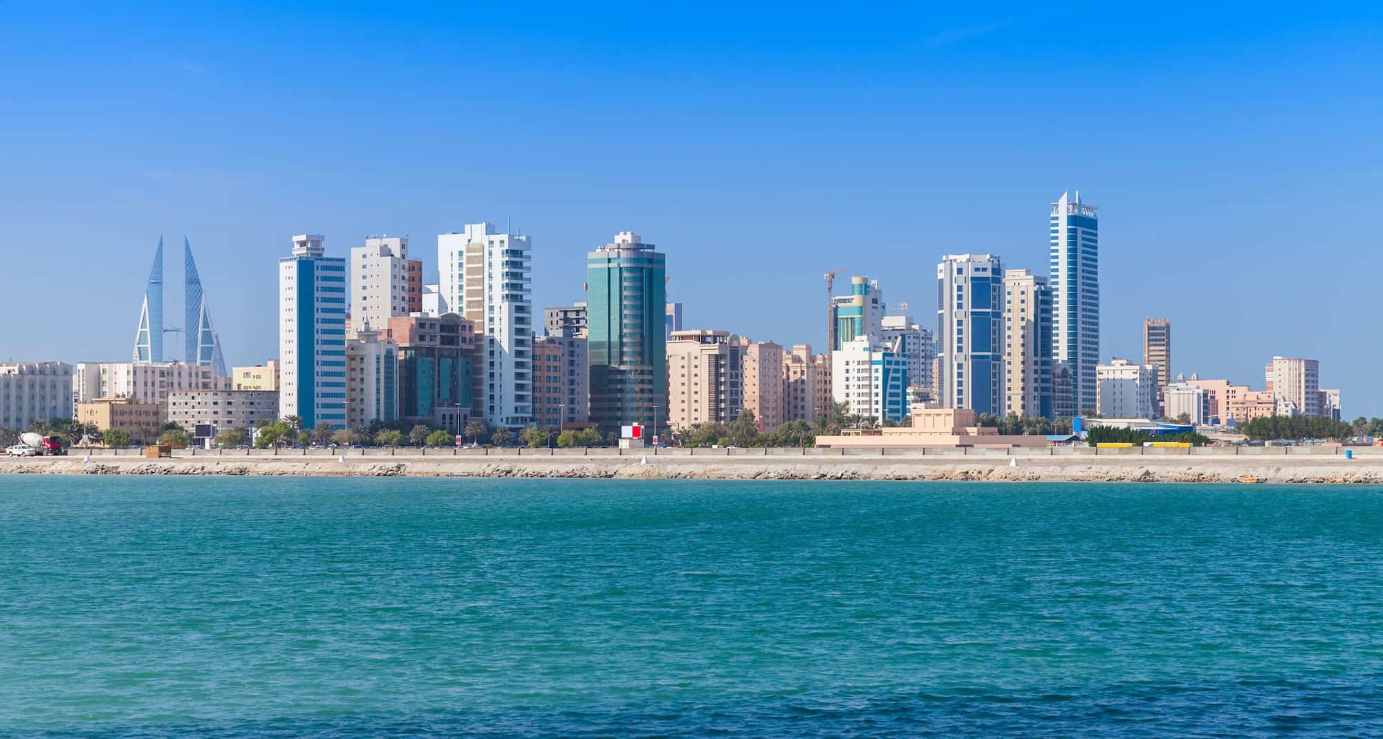 首都マナーマ観光！バーレーン門からスークを散策サオタビ