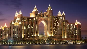 話題のテーマパークも楽しめるドバイのおすすめホテル4選ホテリスタ