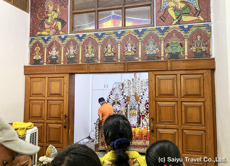 ジャガンナート」の8853点のロイヤリティフリー画像、写真素材、絵Shutterstock