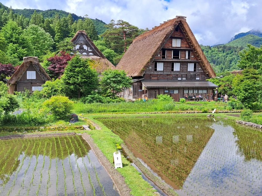 草津の日帰り温泉おすすめベスト10！3000人の温泉好きが選んだ2024年最新ランキングニフティ温泉
