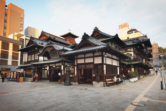 べしゃり暮らし」圭右の家族役で寺島進、篠原ゆき子、徳永えりが出演（コメントあり） - コミックナタリー