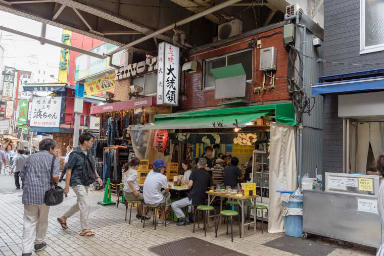 上野・アメ横の食べ歩きグルメはこれだ！お花見の季節でなくても楽しめるおすすめ安うまグルメ10選 - ぐるなび