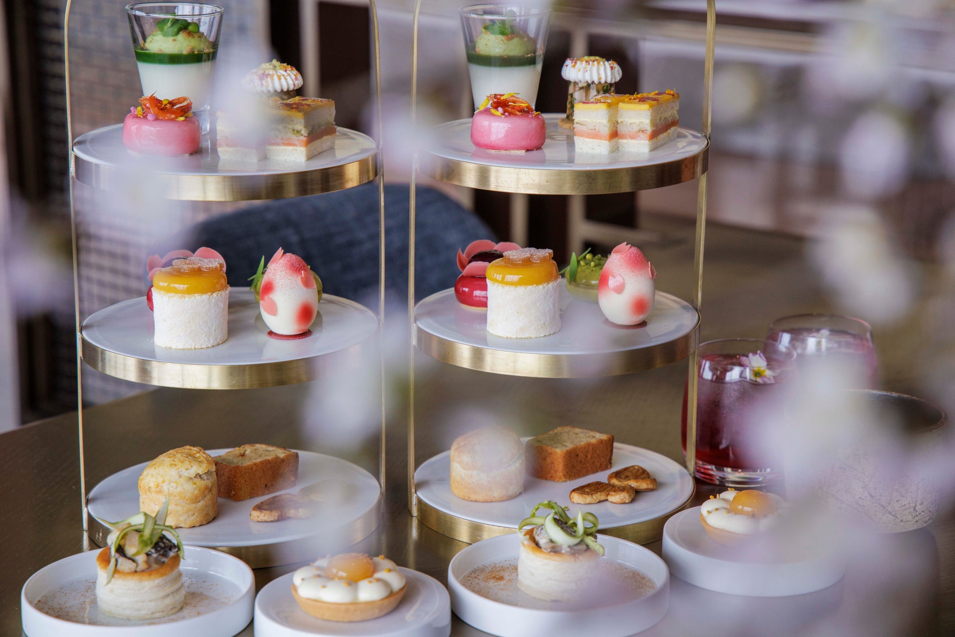 フォーシーズンズホテル東京大手町 ジュエリーの様な輝き フェスティブアフターヌーンティー 2022年12月1日