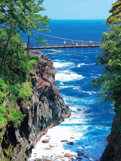 城ヶ崎海岸 門脇つり橋 - 自然・景勝地伊東市 -