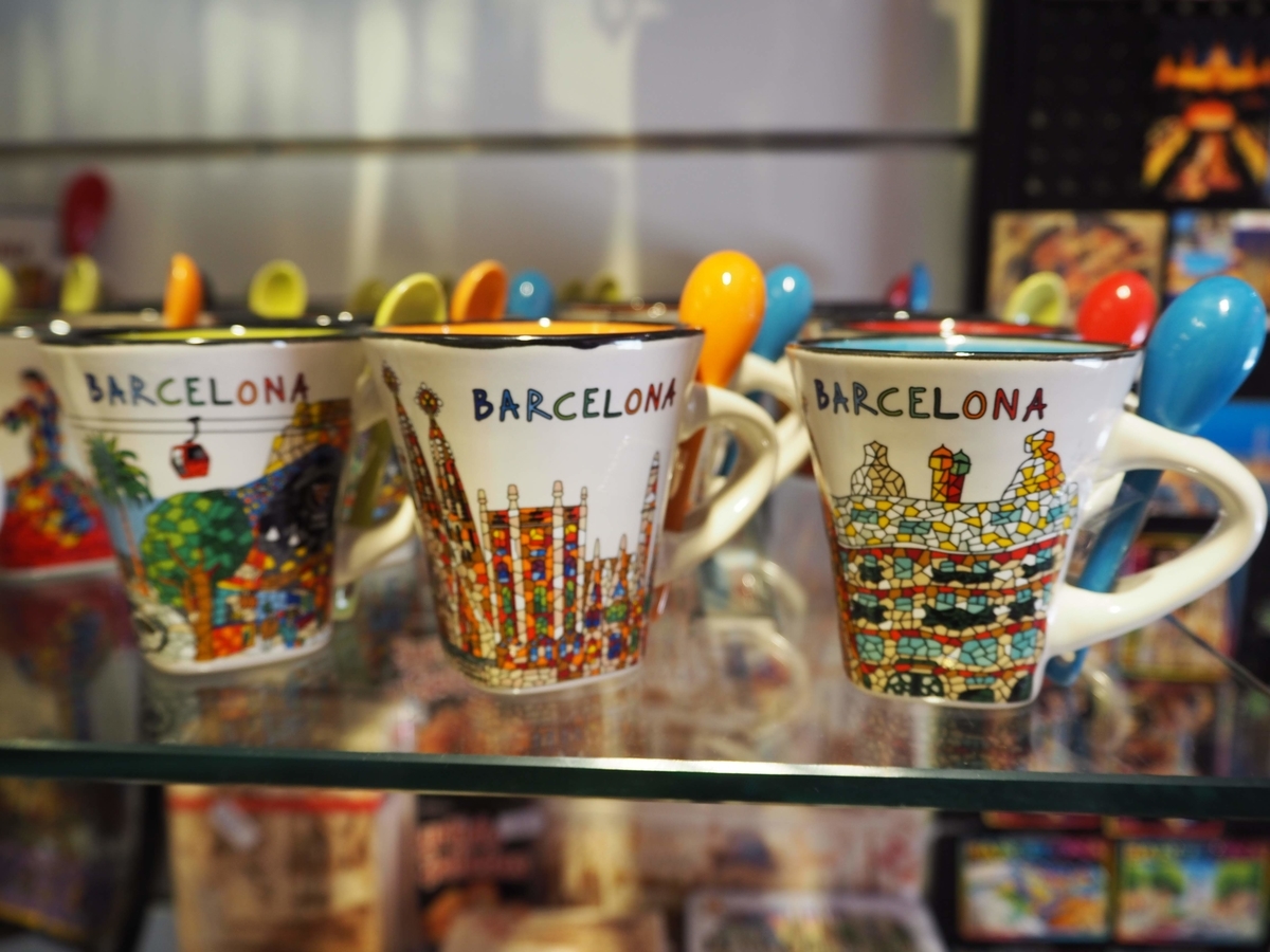 空港お土産さんぽ 〜大阪・ドバイ・バルセロナ〜株式会社TCD