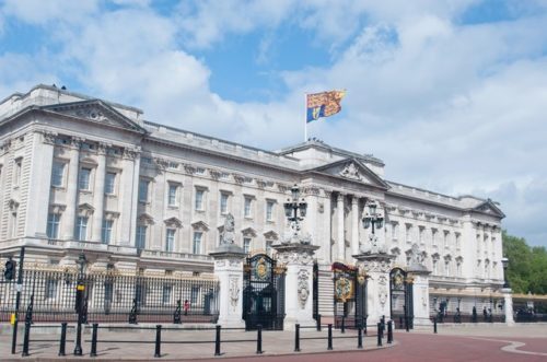 2025 バッキンガム宮殿からウェストミンスター寺院へウォーキングツアー、提供元：Timeline Walking