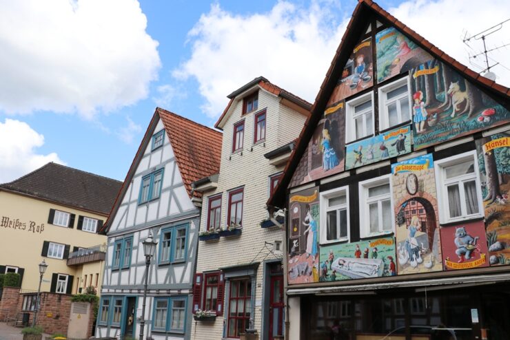 ドイツ・メルヘン街道開設50周年！グリム童話ゆかりの魅力あふれる地へ その1ドイツの街角からWorld Voiceニューズウィーク日本版