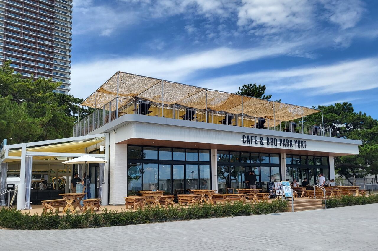 須磨海岸のオーシャンビューを一望！カフェ＆BBQ場を併設した「YURT CAFE&BBQPARK」9 1グランドオープン！株式会社ポトマックのプレスリリース