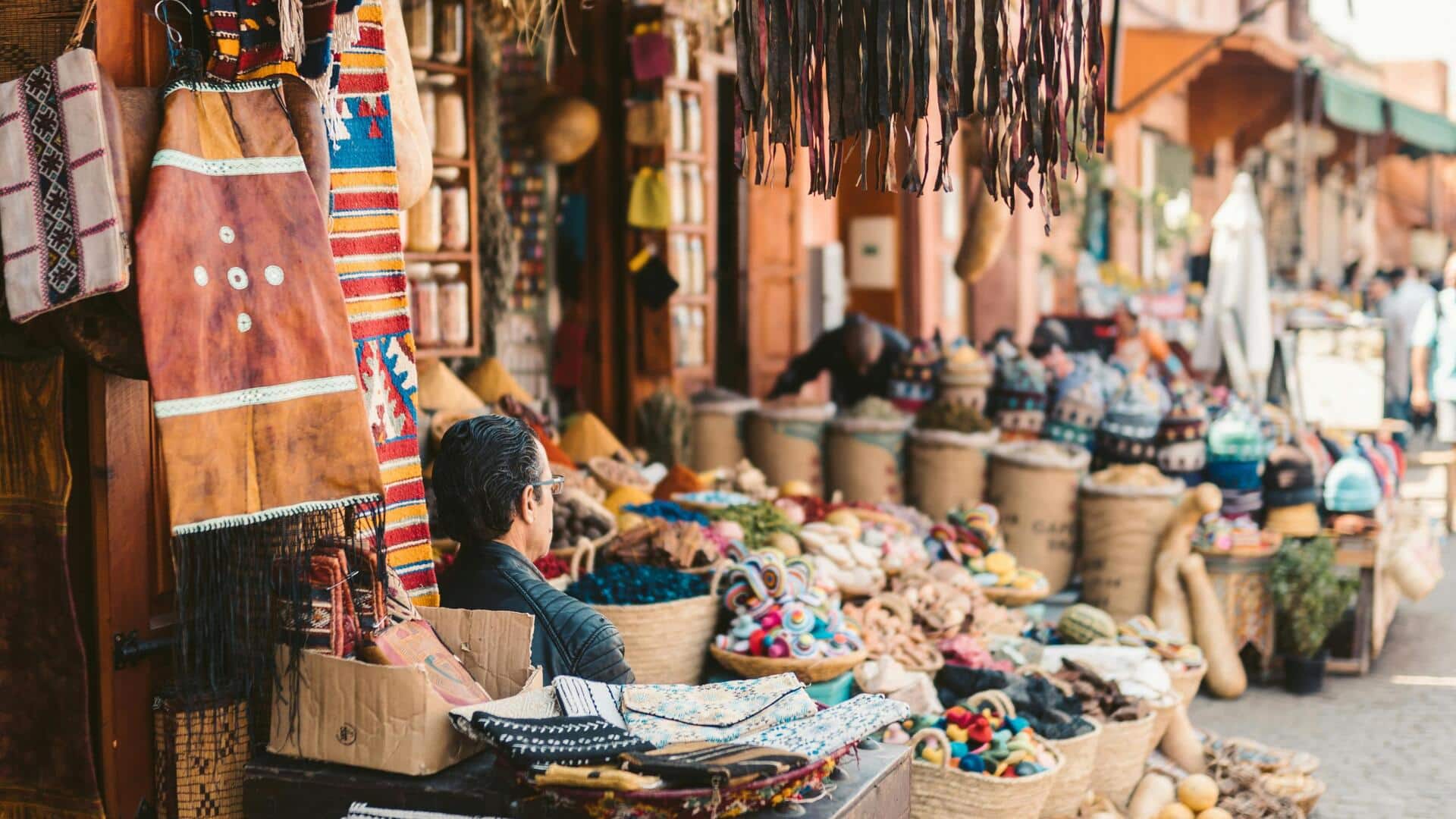 モロッコ 市場 フルーツ -