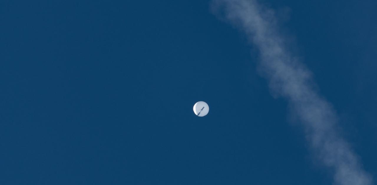 スパイ気球」が領空侵犯 日本はアメリカのように撃墜できるのか 現状を鑑みると