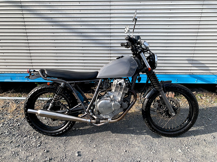 グラストラッカー 250ccバイクで行くツーリングの風景