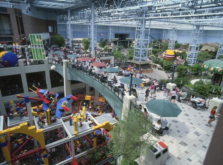 ミネソタ州 アメリカ最大のショッピングモール「モール・オブ・アメリカ」