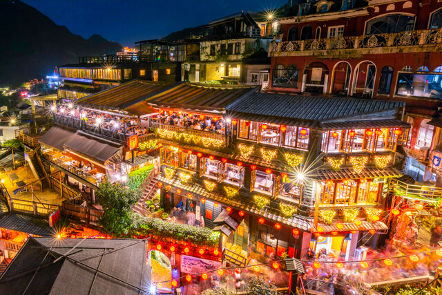 西日本 うどんの後は愛媛に飛び道後温泉 千と千尋の神隠しTrip.com 愛媛県