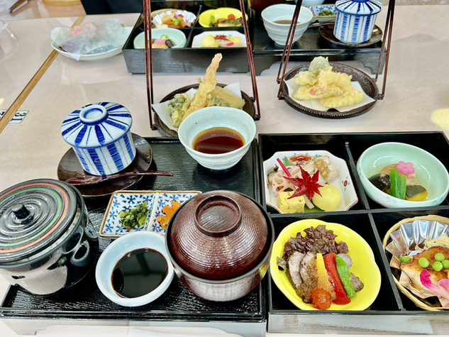 白山亭 ホームメイト