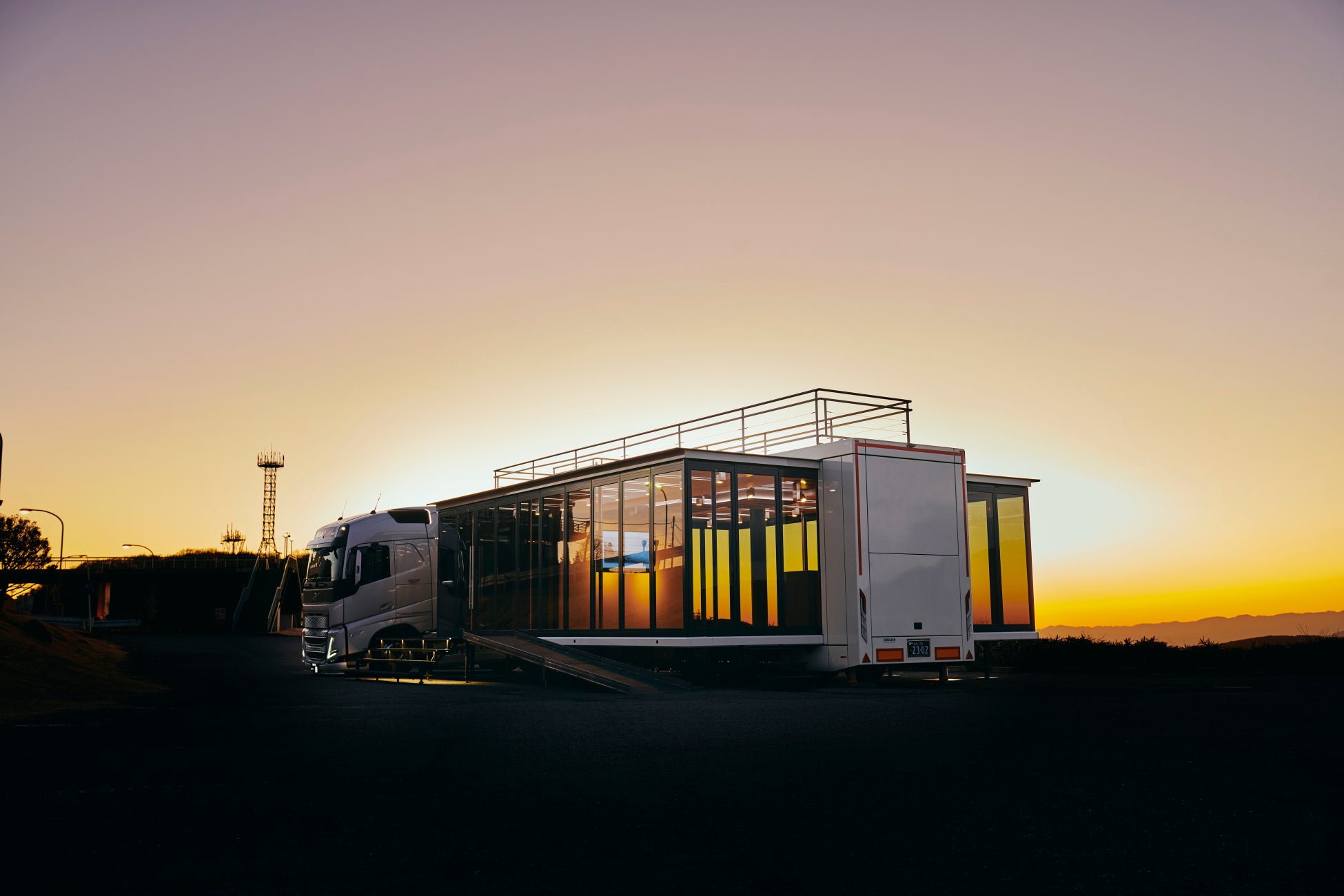 ガレージハウス BIBox Custom- コンテナモジュールとトレーラーハウスの総合ブランドBIBox