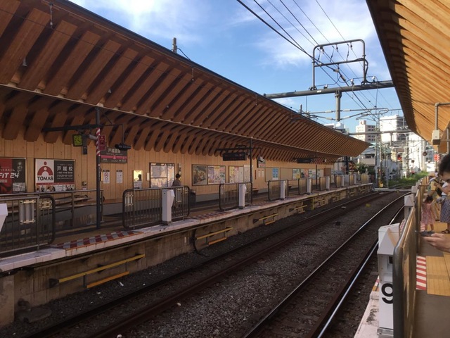戸越銀座駅が｢木造｣ホームに変身した事情 開業以来90年ぶりのリニューアル駅・再開発東洋経済オンライン