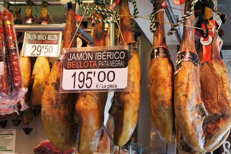 FCバルセロナ×アパマンコラボカップセット 8 楽天市場TOP03国内未発売 Topps