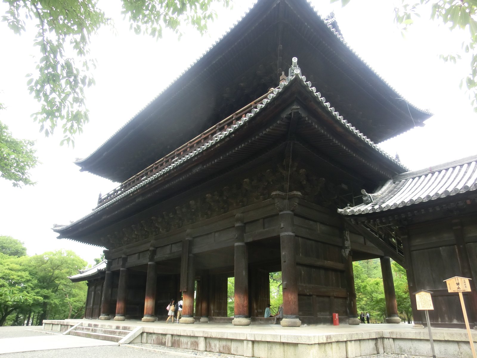 南禅寺の見どころ・絶景スポットをご紹介！観光におすすめの名所やグルメもコラムきものと 着物メディア │きものが紡ぐ豊かな物語。－京都きもの市場