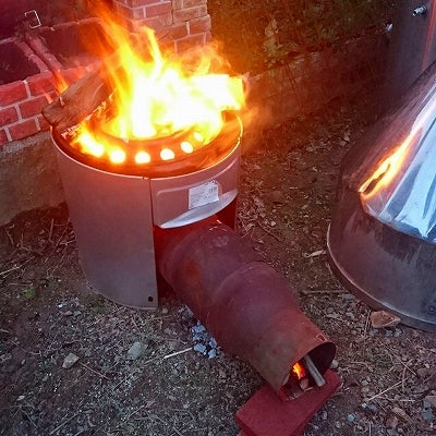 焚き火台 ペール缶DIY 焼き網2枚付きの通販 by lucky愛come's