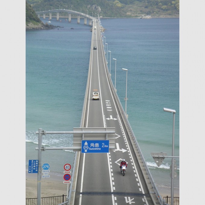 旅心をかき立てる道。絶景ドライブ100選「角島大橋 山口県 」 - LE