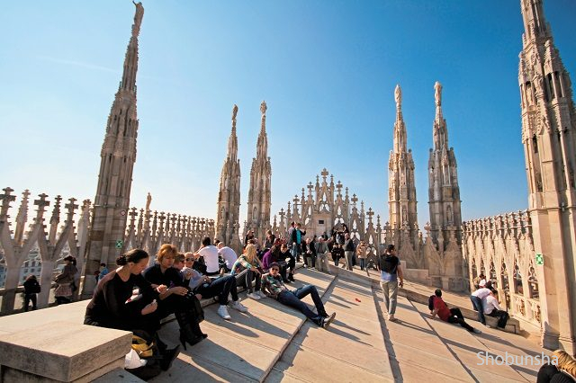 ミラノのドゥオーモの屋上テラスに登りました～イタリア旅行記嫁と旅行ブログ