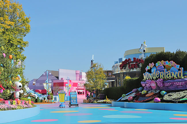 USJで出火、一部エリアの営業を終日休止 - 日本経済新聞