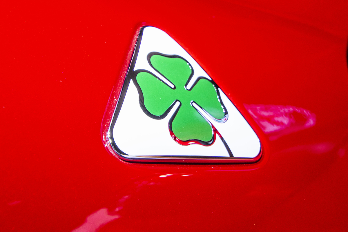 たまに見かける「車に謎の