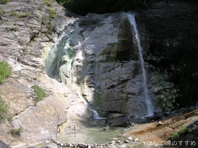 秋田川原毛地獄 青い空に真っ白な地獄 日本三大霊地に行く〜駐車場&観光情報R6