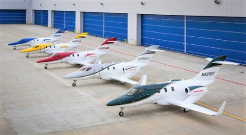 ホンダジェットは空飛ぶスポーツカー！？世界一の小型ジェットの魅力に迫るイキクル