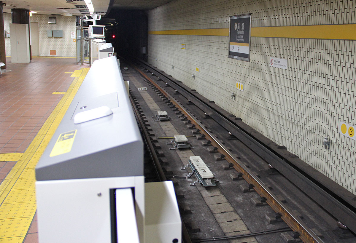 神戸市交通局 ホームドア特集TOPYCS-info