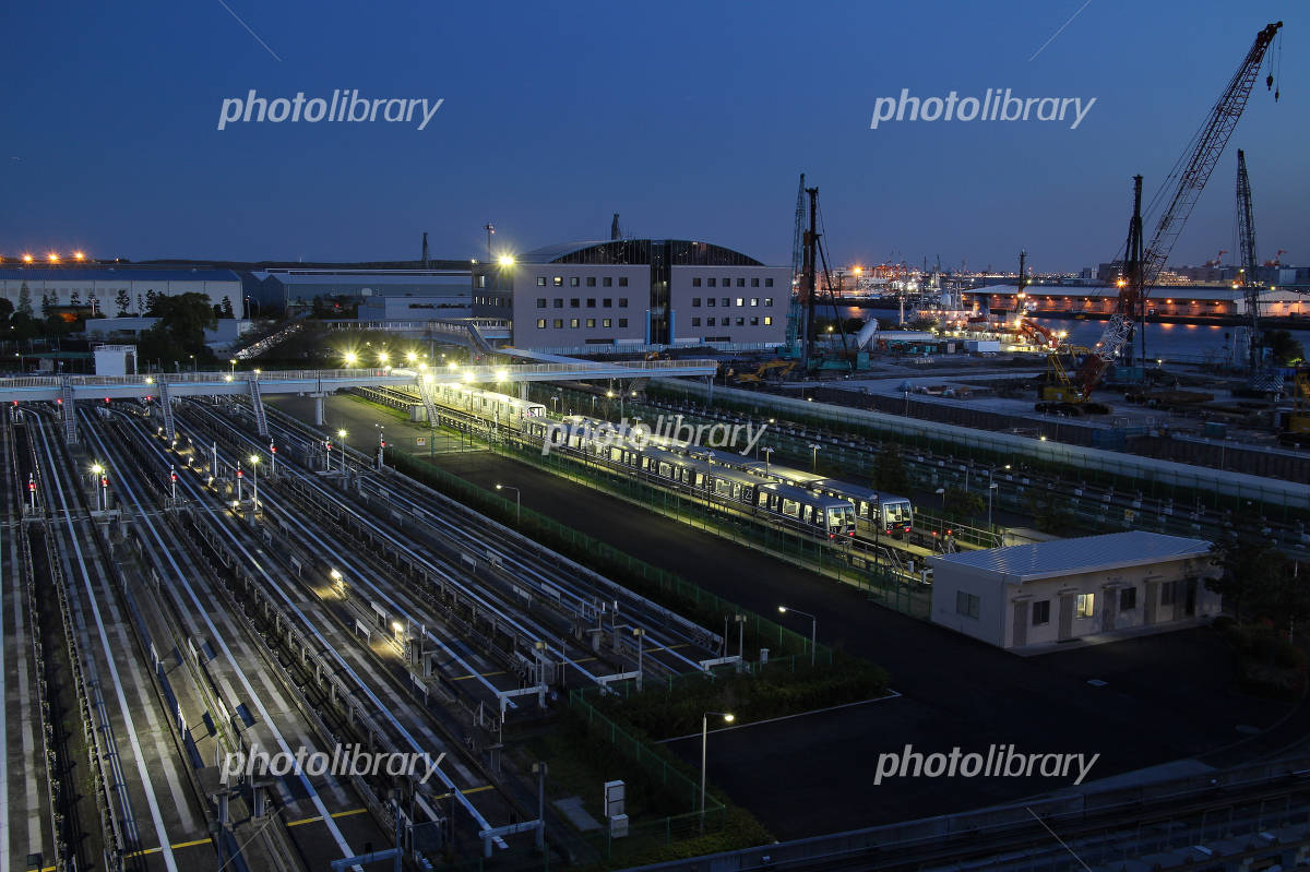 海外の反応 日本の電車ゆりかもめから見る夜景に世界が感動「夢か？この街は本当に実在してるの？」 - YouTube