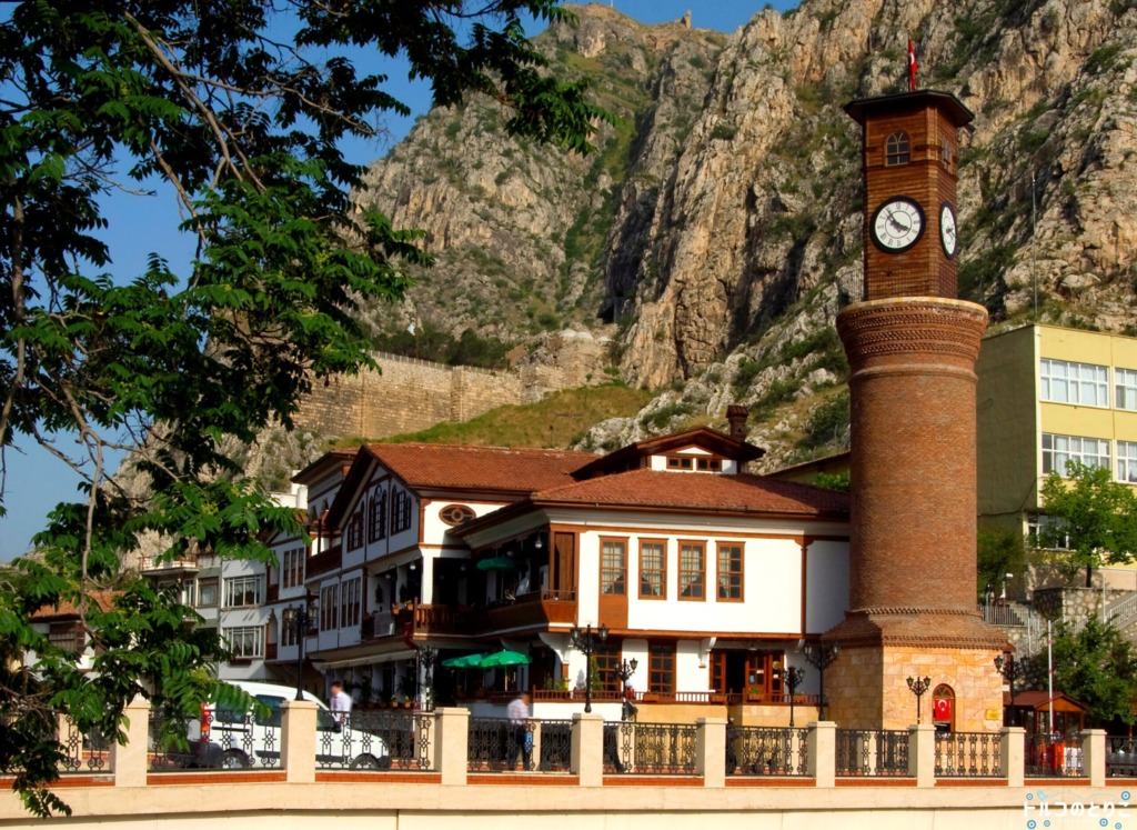 トルコ民家の歴史的変遷 ―内部の構造に着目して―