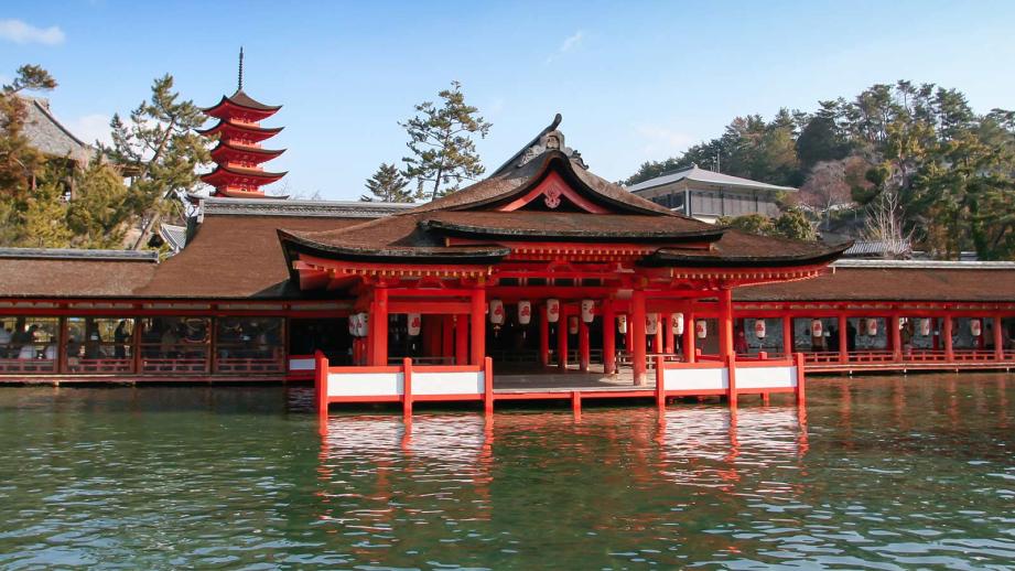 自然が織りなす絶景と絶品グルメを堪能！広島の人気観光スポット19選GOOD LUCK TRIP