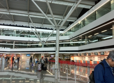 2025年版基本情報＞①ワルシャワ・フレデリクショパン空港 出発階Mazourka-Iris