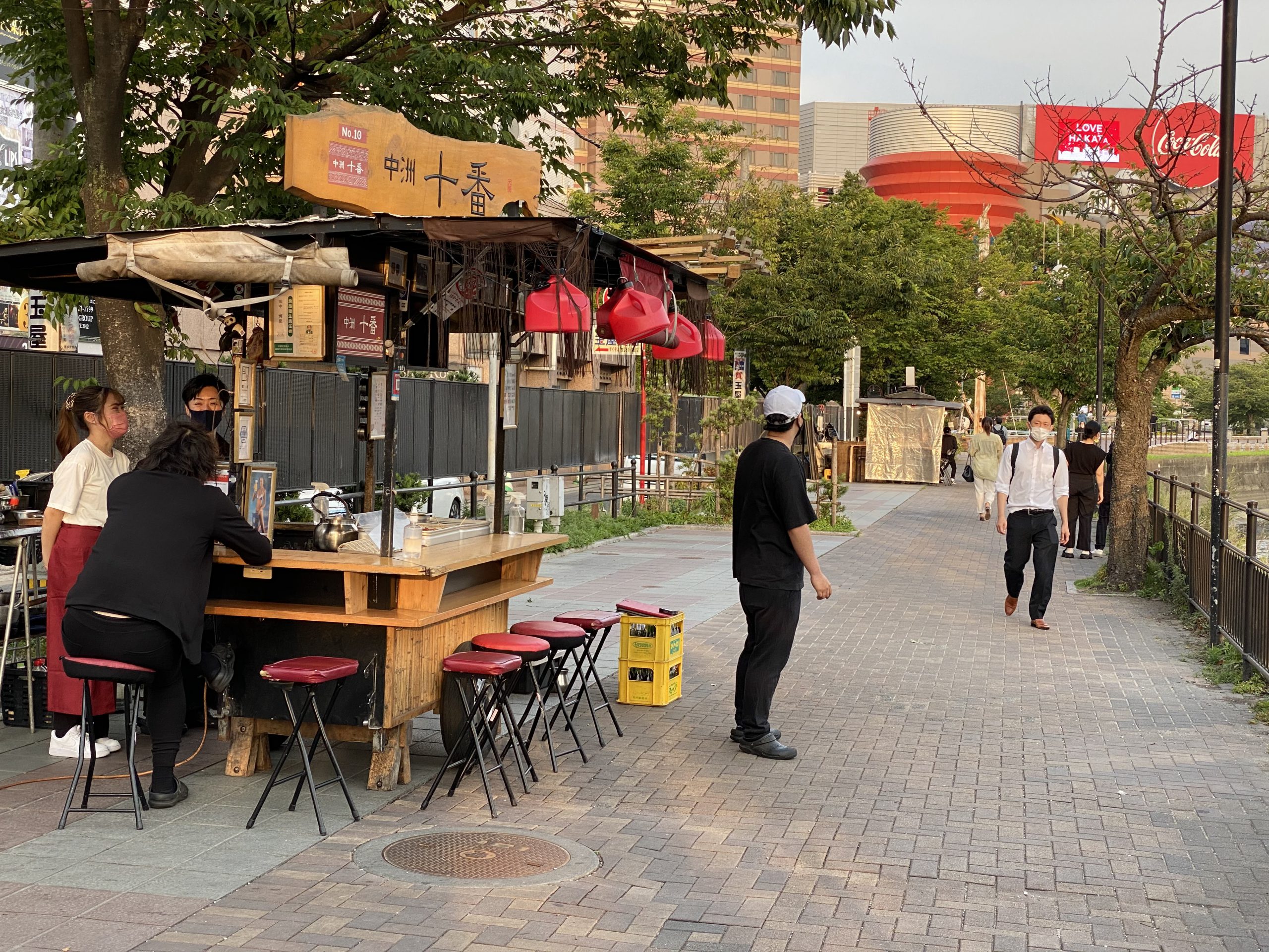 グランドオープンに付き一緒に働いてくれるキャストさんを募集中！ | 会員制 じょうもん 福岡市博多区中洲