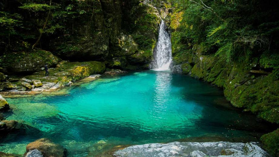 2025最新 死ぬまでに絶対行くべき国内旅行おすすめランキングTOP10 ひとり旅・観光・グルメ・絶景・穴場- YouTube