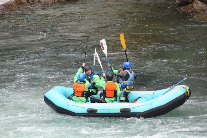 割引チケット・クーポンあり 四国子供大人川遊び はちゃめちゃVACATION三好市 三縄駅