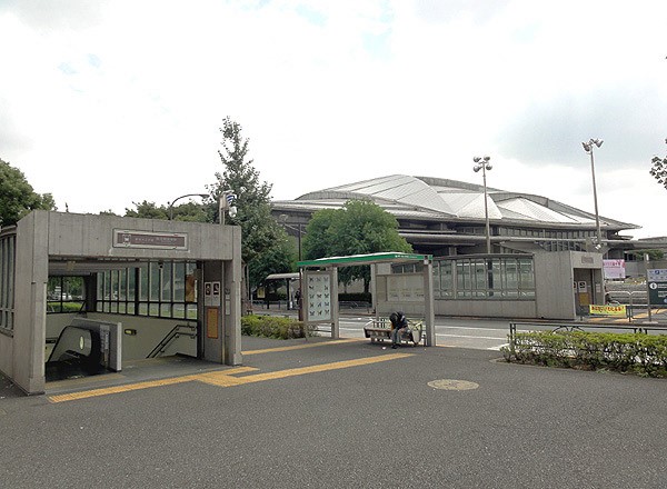 A2地上出口 国立競技場近く 東京待ち合わせ場所ナビ