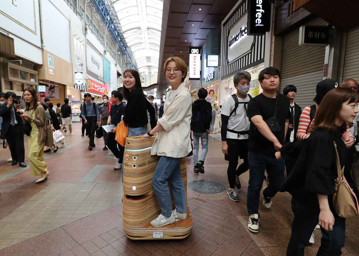 神戸市中央区】地下鉄三宮駅「光のランウェイ」完成！さんちか新通路を通り夢広場まで歩いてみた（動画）（斎信夫（いつき）） - エキスパート