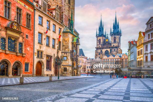 写真で振り返るチェコ旅 1 ！プラハ旧市街広場からカレル橋へ。URQUELL TiMEZ