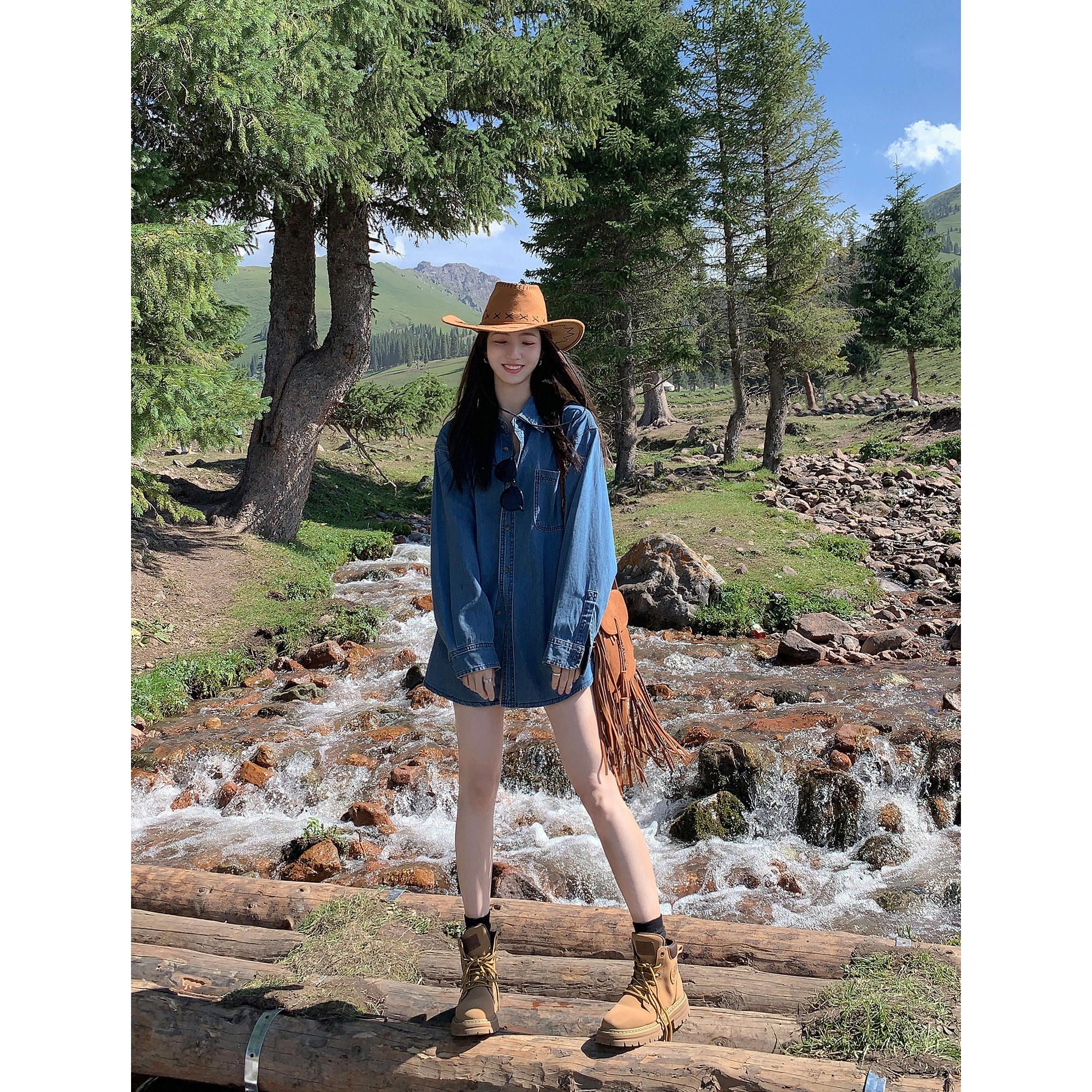 春夏 大人女子のアウトドアコーデ。キャンプやピクニックにぴったりな着こなしは？Niau ニアウ